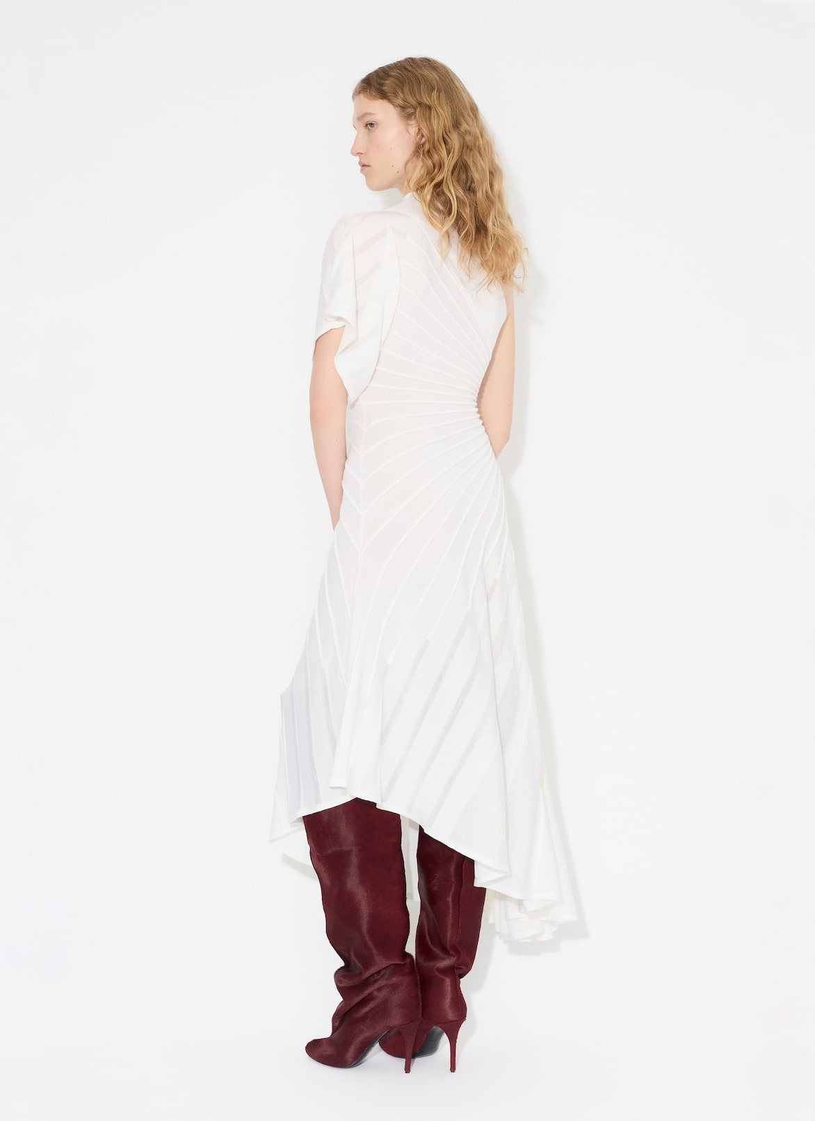 ASYMMETRICAL KNIT DRESS ALAÏA WHITE ASYMMETRICAL KNIT DRESS